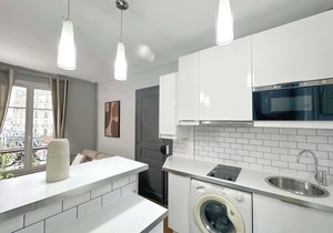 Parisian Deluxe apartment Best deal for 4 person