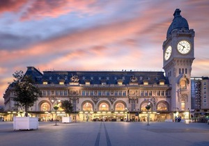 Pink Hotel