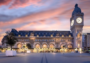 Pink Hotel