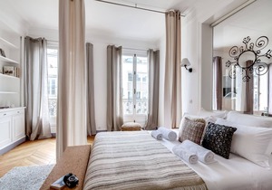 Ponthieu I - Three Bedroom Apartment, Sleeps 9