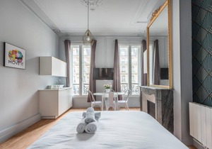 Saint-Lazare - Opéra : lovely flat for 4