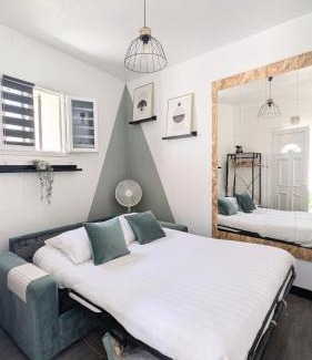 Villejuif Apartment | *Ça me convient* Studio Chaleureux