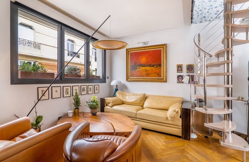 Combat House | 100 m² House ∙ 2 bedrooms ∙ 4 guests