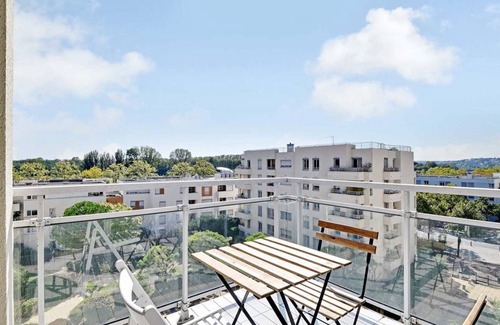 Puteaux Resort | 100 m² Private room ∙ 1 bedroom ∙ 5 guests