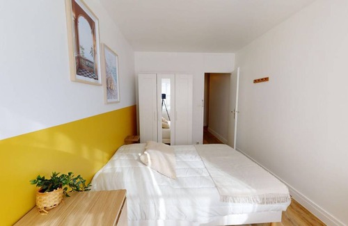 Saint-Lambert Resort | 102 m² Private room ∙ 1 bedroom ∙ 1 guest
