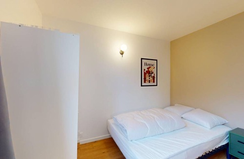 Asnieres-sur-Seine Resort | 108 m² Private room ∙ 1 bedroom ∙ 2 guests