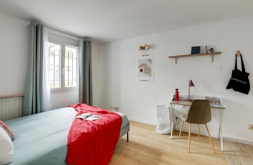 Asnieres-sur-Seine Resort | 110 m² Private room ∙ 1 bedroom ∙ 1 guest