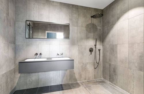 Grenelle Resort | 110 m² Private room ∙ 1 bedroom ∙ 5 guests