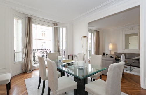 Grenelle Apartment | (110m²) Eiffel Luxury Collection