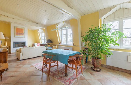 Neuilly-sur-Seine Apartment | 124 m² Apartment ∙ 3 bedrooms ∙ 6 guests