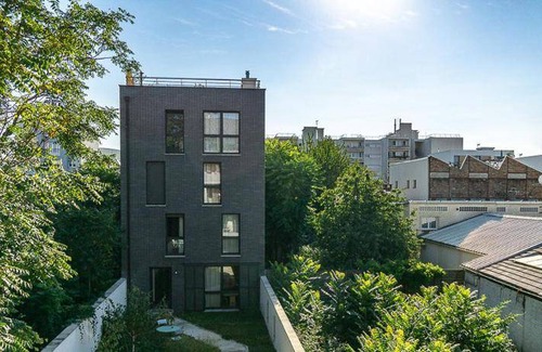 Montreuil Bed & Breakfast | 14 m² Bed and breakfast ∙ 2 guests