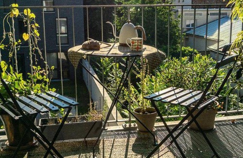 Montreuil Bed & Breakfast | 14 m² Bed and breakfast ∙ 2 guests