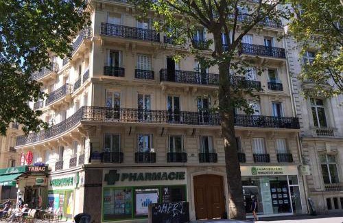 Chaillot Apartment | 141 m² Apartment ∙ 4 bedrooms ∙ 10 guests