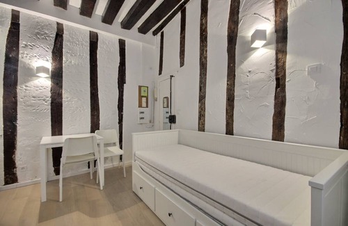 Archives Apartment | 15 m² Apartment ∙ 1 guest