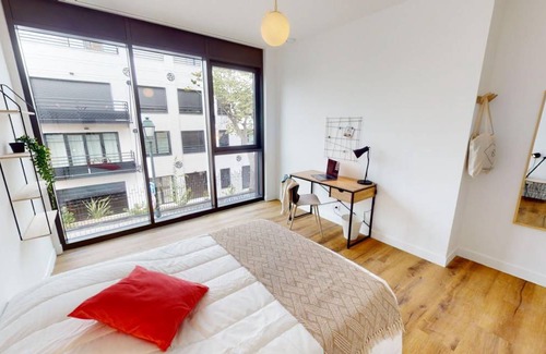 Asnieres-sur-Seine Resort | 151 m² Private room ∙ 1 bedroom ∙ 1 guest