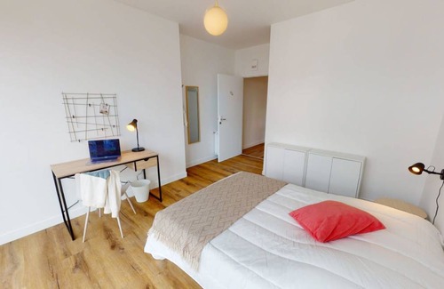 Asnieres-sur-Seine Resort | 151 m² Private room ∙ 1 bedroom ∙ 1 guest