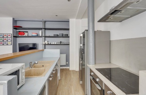 Quartier de la Folie-Mericourt Apartment | 163 Suite Carole - Superb apartment in Paris