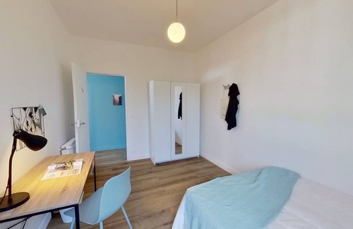 Asnieres-sur-Seine Resort | 166 m² Private room ∙ 1 bedroom ∙ 1 guest