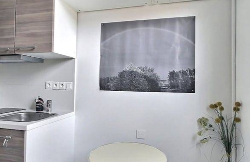 Quartier de la Folie-Mericourt Apartment | 18 m² Apartment ∙ 1 guest