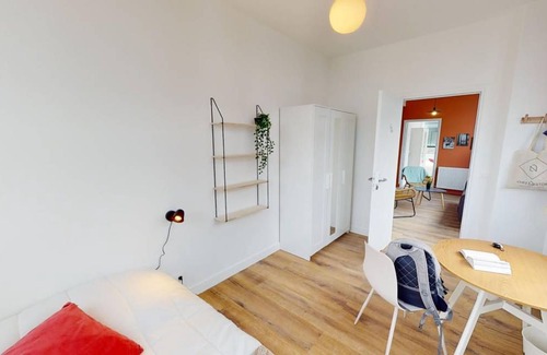 Asnieres-sur-Seine Resort | 193 m² Private room ∙ 1 bedroom ∙ 1 guest
