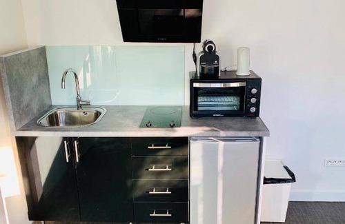 Neuilly-Plaisance Bed & Breakfast | 20 m² Bed and breakfast ∙ 3 guests
