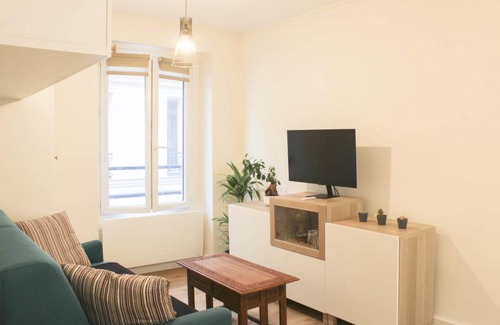 19th Arrondissement Apartment | 20 m² Studio flat ∙ 1 bedroom ∙ 2 guests