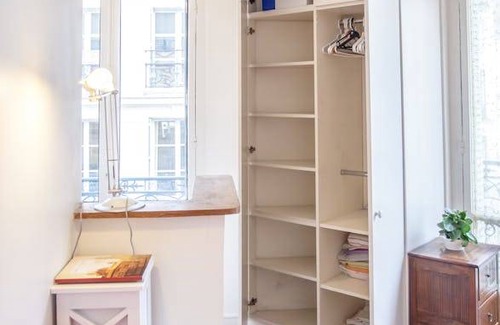 Palais-Royal Apartment | 22 m² Apartment ∙ 2 guests