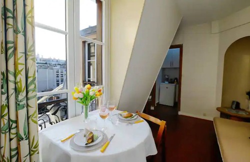 16th Arrondissement Apartment | 22 m² Apartment ∙ 1 bedroom ∙ 2 guests