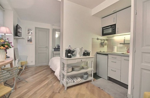 Quartier des Invalides Apartment | 22 m² Apartment ∙ 1 bedroom ∙ 2 guests
