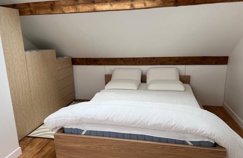 Neuilly-Plaisance Resort | 223 m² Private room ∙ 1 bedroom ∙ 7 guests