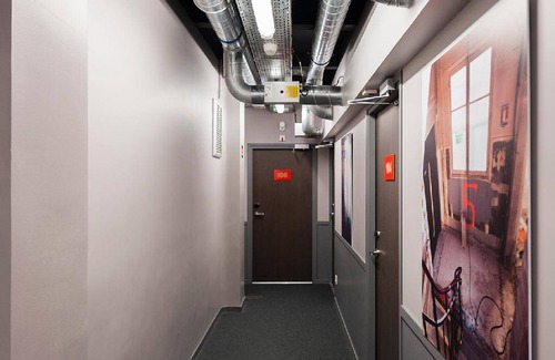 Quartier de la Folie-Mericourt Hostel | 26 m² Hostel ∙ 127 guests