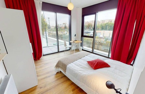 Asnieres-sur-Seine Resort | 279 m² Private room ∙ 1 bedroom ∙ 1 guest