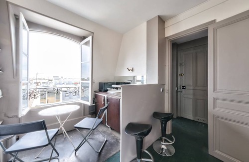 Chaillot Apartment | 28 m² Apartment ∙ 1 bedroom ∙ 2 guests