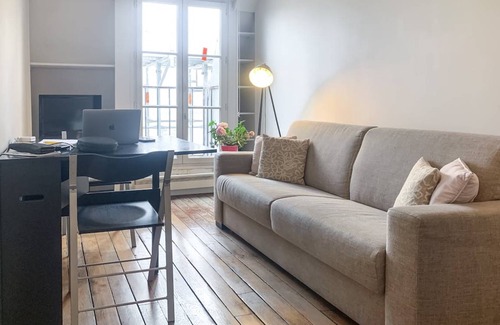 L'Europe Apartment | 28 m² Apartment ∙ 1 bedroom ∙ 2 guests