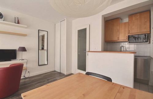 16th Arrondissement Apartment | 28 m² Apartment ∙ 2 guests