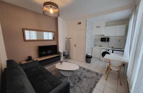 Issy-les-Moulineaux Apartment | 30 m² Apartment ∙ 1 bedroom ∙ 4 guests