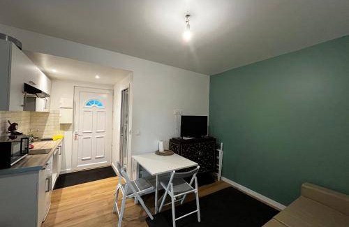 Paray-Vieille-Poste Apartment | 30 m² Apartment ∙ 1 bedroom ∙ 4 guests