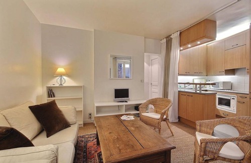 Grenelle Apartment | 32 m² Apartment ∙ 1 bedroom ∙ 2 guests