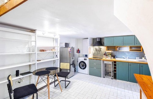 Quartier de la Folie-Mericourt Apartment | 36 m² Apartment ∙ 1 bedroom ∙ 2 guests
