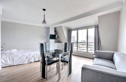 16th Arrondissement Apartment | 39 m² Apartment ∙ 1 bedroom ∙ 2 guests
