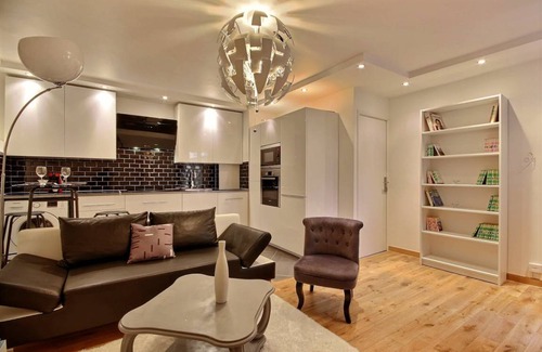 3rd Arrondissement Apartment | 40 m² Apartment ∙ 1 bedroom ∙ 2 guests
