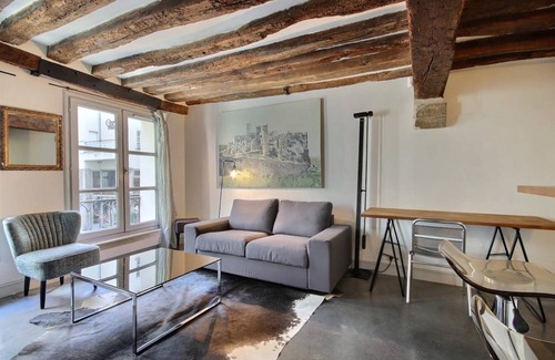 Quartier Sainte-Avoye Apartment | 40 m² Apartment ∙ 1 bedroom ∙ 2 guests