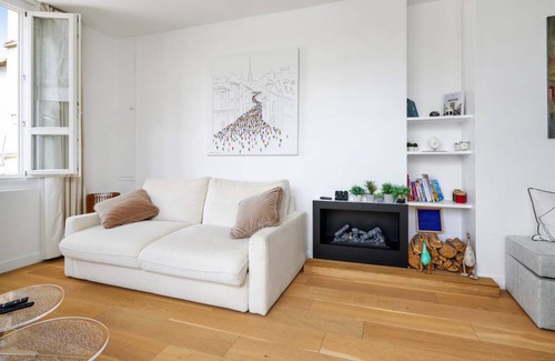 Quartier de l'Ecole-Militaire Apartment | 45 m² Apartment ∙ 1 bedroom ∙ 2 guests