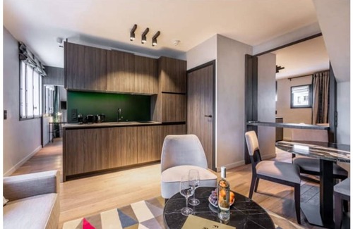Chaillot Apartment | 45 m² Apartment ∙ 1 bedroom ∙ 3 guests