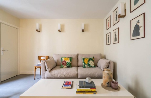 Quartier de la Folie-Mericourt Apartment | 50 m² Apartment ∙ 2 bedrooms ∙ 6 guests