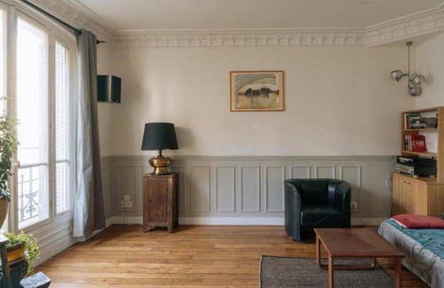 Belleville Apartment | 50 m² Apartment ∙ 1 bedroom ∙ 3 guests