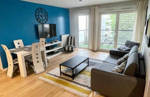 Joinville-le-Pont Apartment | 65 m² Apartment ∙ 2 bedrooms ∙ 6 guests