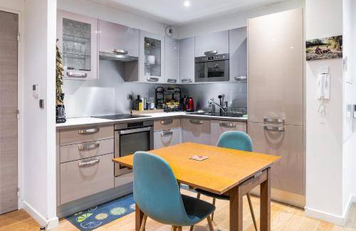 Noisy-le-Grand Apartment | 65 m² Apartment ∙ 2 bedrooms ∙ 5 guests