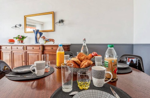 Clichy Apartment | 65 m² Apartment ∙ 2 bedrooms ∙ 4 guests