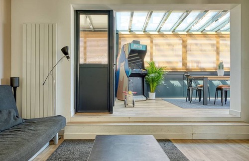 Asnieres-sur-Seine Apartment | 70 m² Apartment ∙ 3 bedrooms ∙ 6 guests
